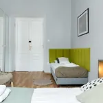 Apartment Wonderful In The Center Of *