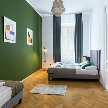 Lägenhet Staszica 7 *