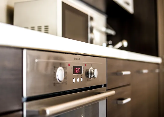 Wonderful In The Center Of *