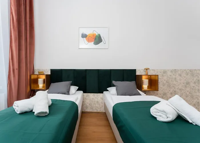 Wonderful In The Center Of *