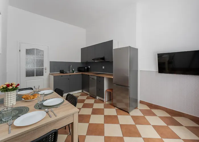 Wonderful In The Center Of Lejlighed